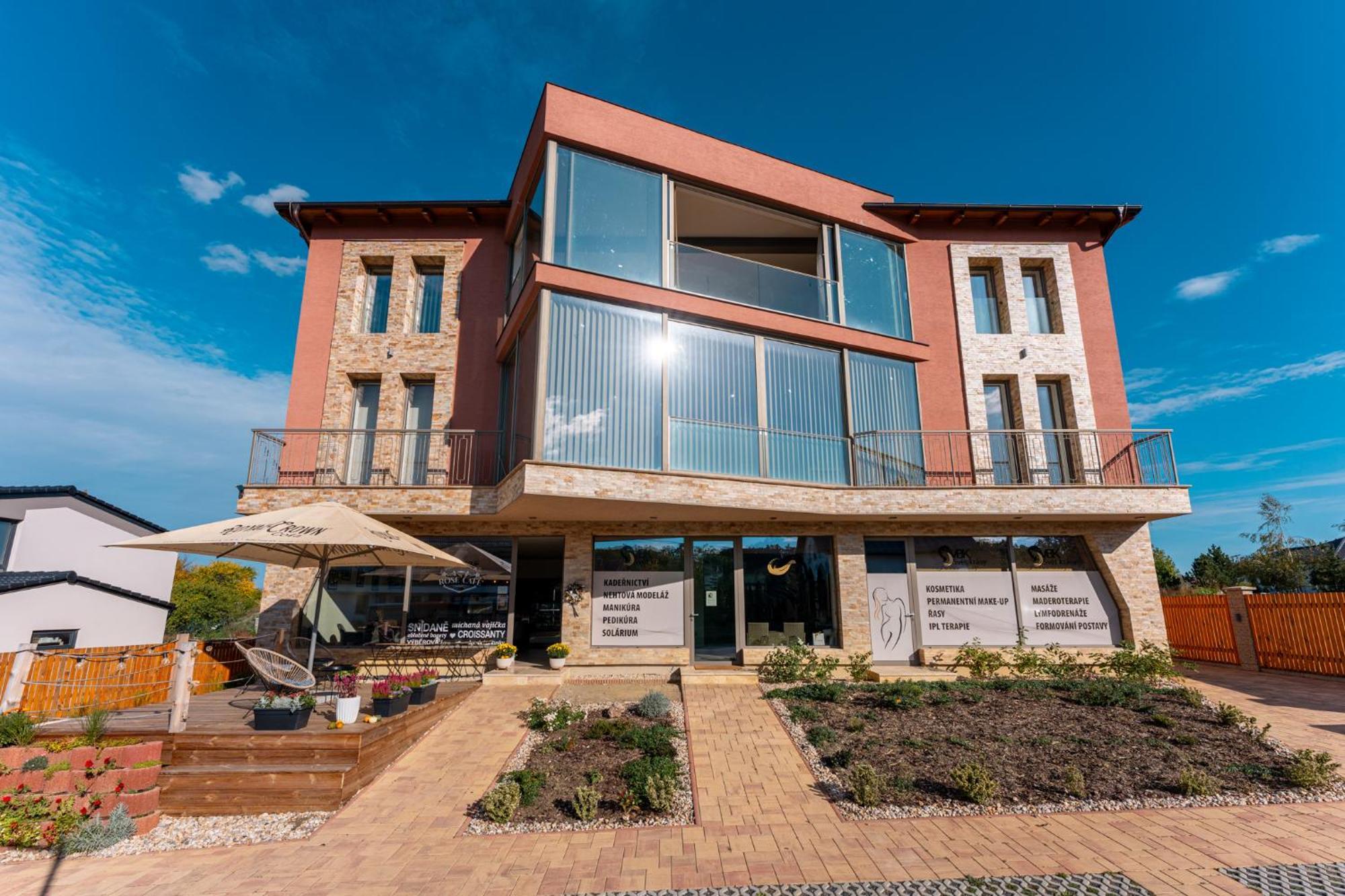 Laskara Garden Apartment By Prague Forest Nové Jirny Exterior photo